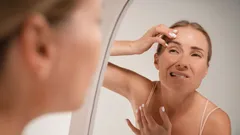 Får du rynkor? Experter avslöjar naturliga produkter som återställer hudens elasticitet